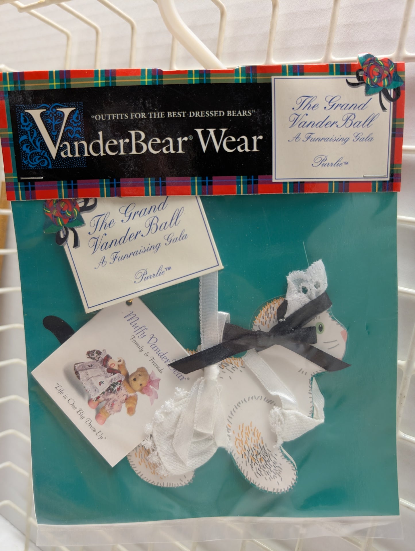North American Grand Vander Ball Purrlie the Cat Outfit image 0
