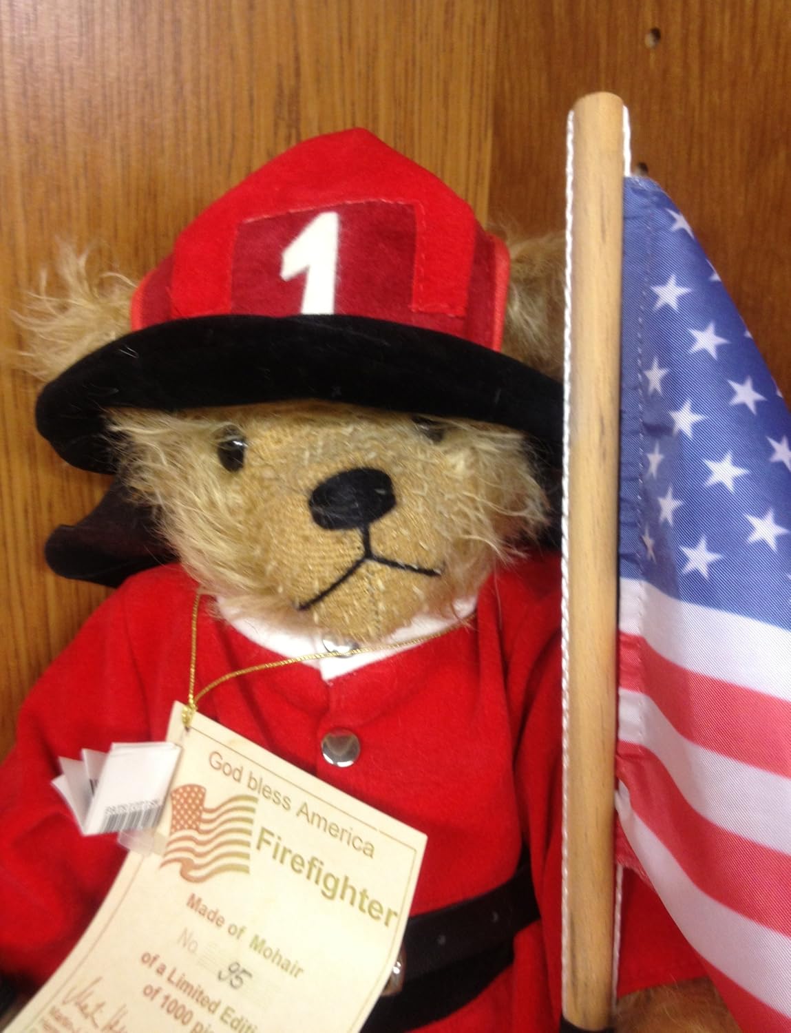 Hermann Firefighter w. American Flag 224790 image 0