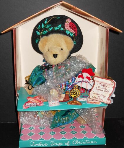 North American Muffy Peddlar  Twelve Days of Christmas WDW  & Doll image 1