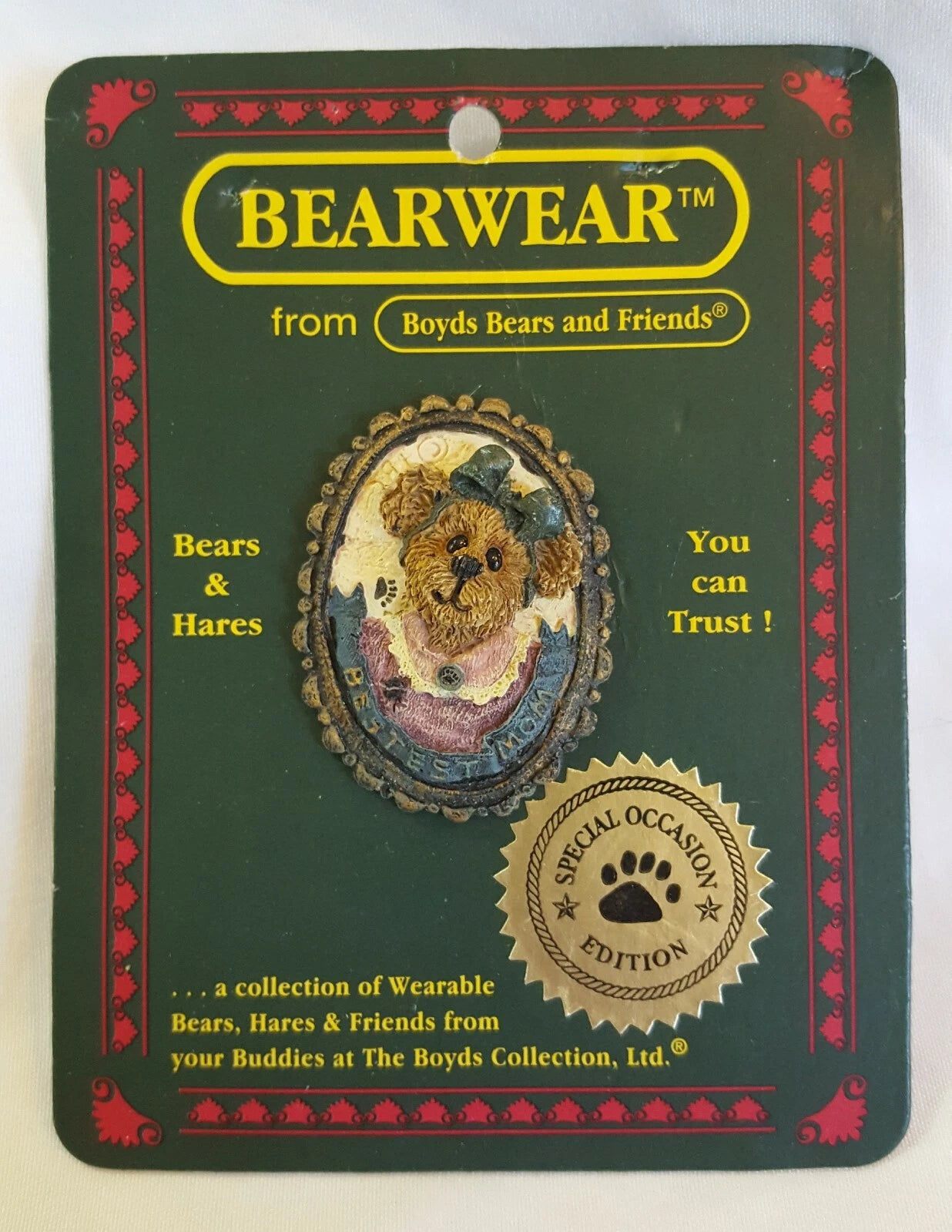 Boyds Pin Bearwear Pin Bestest Mom  82502 image 1
