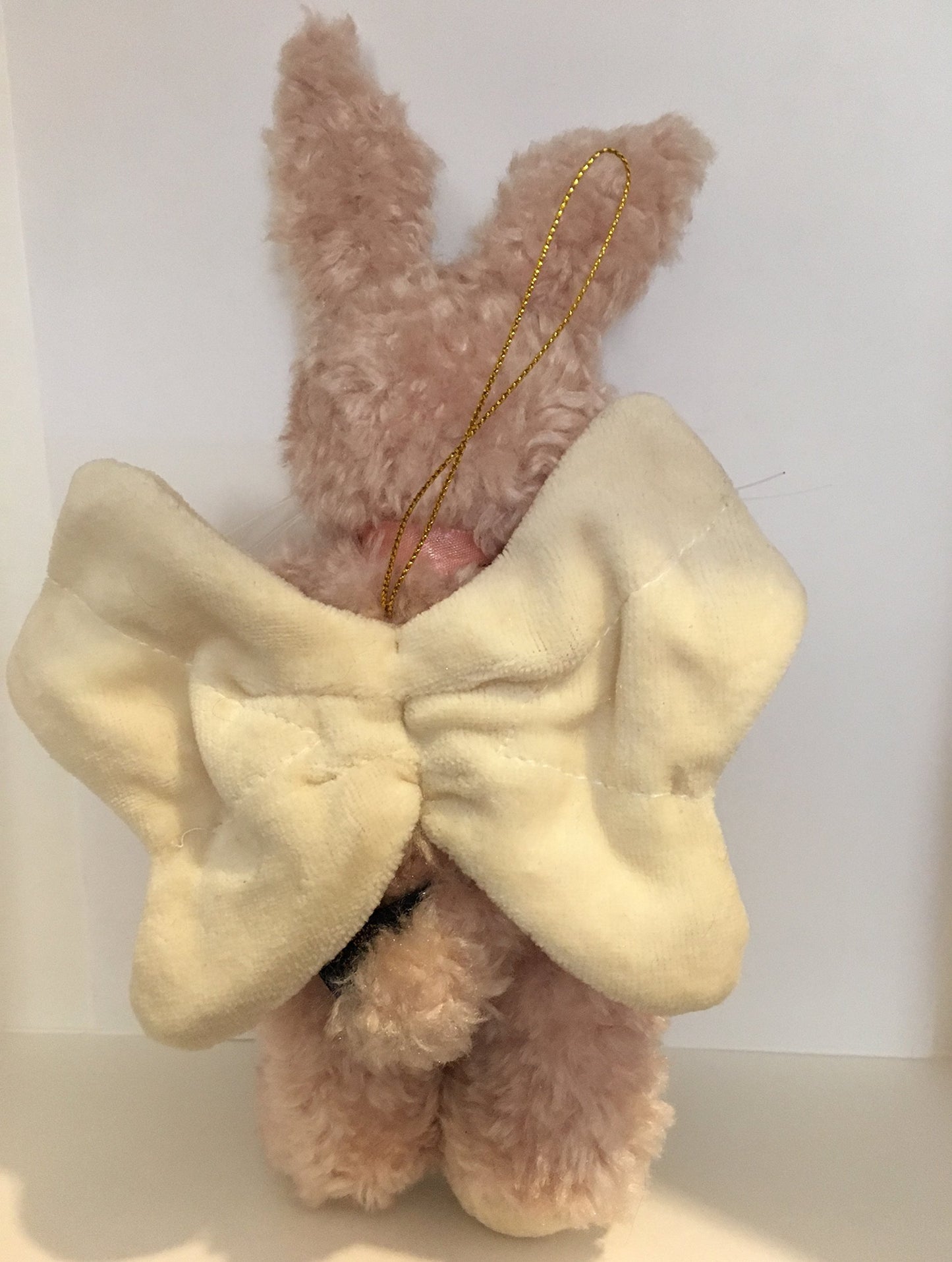 Boyds Hare Mercury 1996 Pink Angel with Rose  5610-09 image 1