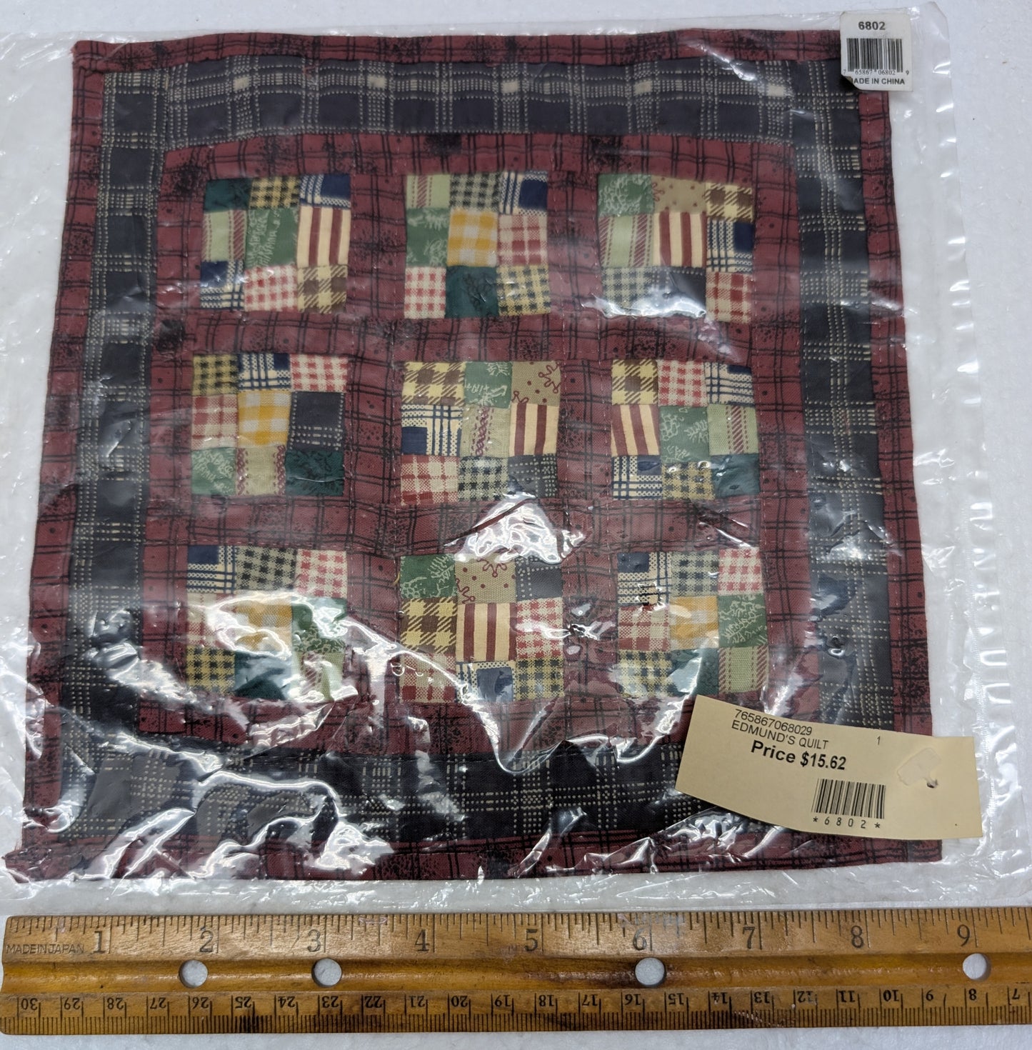 Boyds Accessory Quilt Edmunds Quilt 6802 image 1
