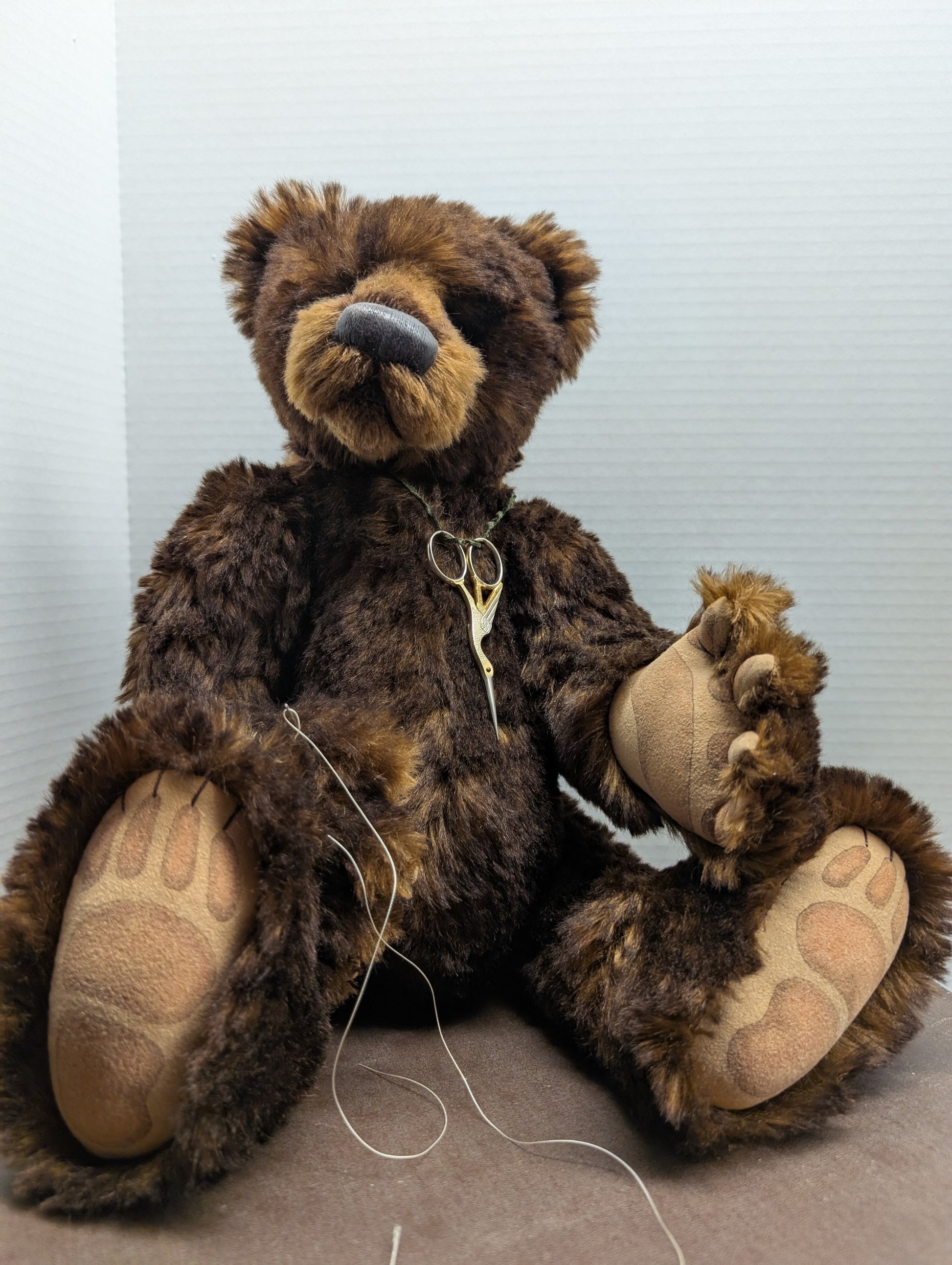 Artist Jennifer Laing  of Totally Bear  Doing it by the Book  Heartland Reunion image 7